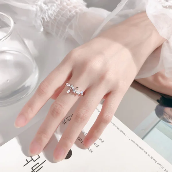 e6ec848b8e547ecb67292c912e549e46 Florosa Drop Diamond Aurora Adjustable Ring