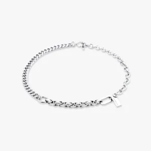 my-11134207-7r98o-lvvjumyga8vt52 Essential Tribrid Silver Necklace