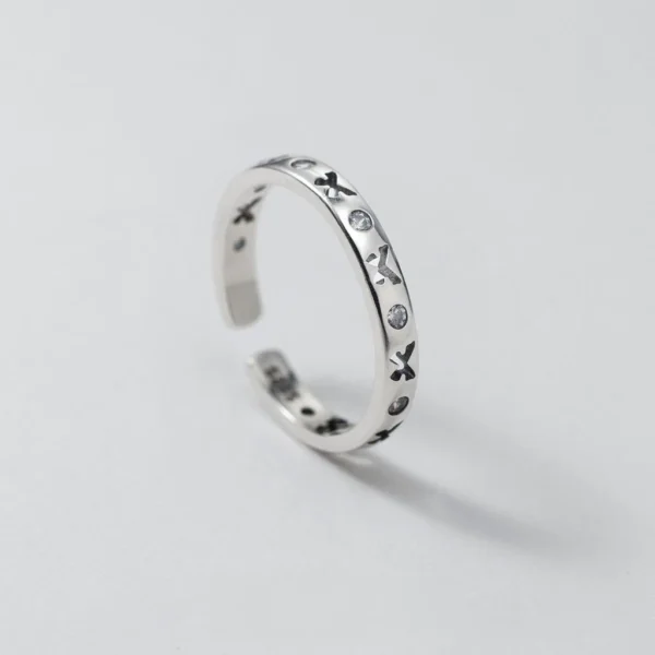Fluttery Fantasy Ring