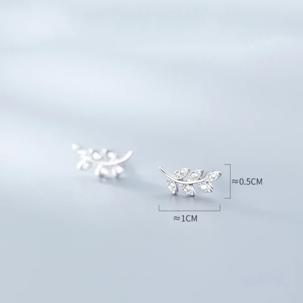 Wind Leaf Diamond Stud Earrings