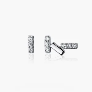 sg-11134201-22090-i5i8d5qb5yhv14 Splendous Stud Earrings