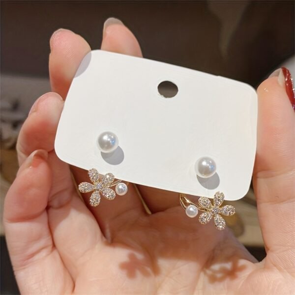 Elegant Pearl Flower Stud Earrings Classic Women’s Jewelry