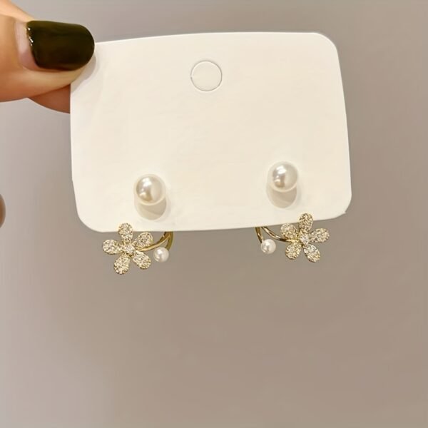 Elegant Pearl Flower Stud Earrings Classic Women’s Jewelry